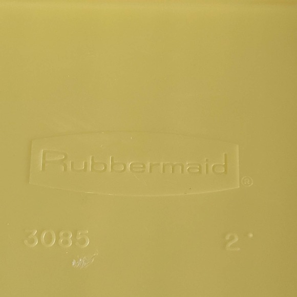 Vintage Rubbermaid Cheese Grater Vegetable Shedder - Picture 3 of 6